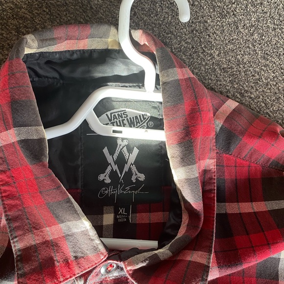 Vans AVE Flannel. - Picture 1 of 2
